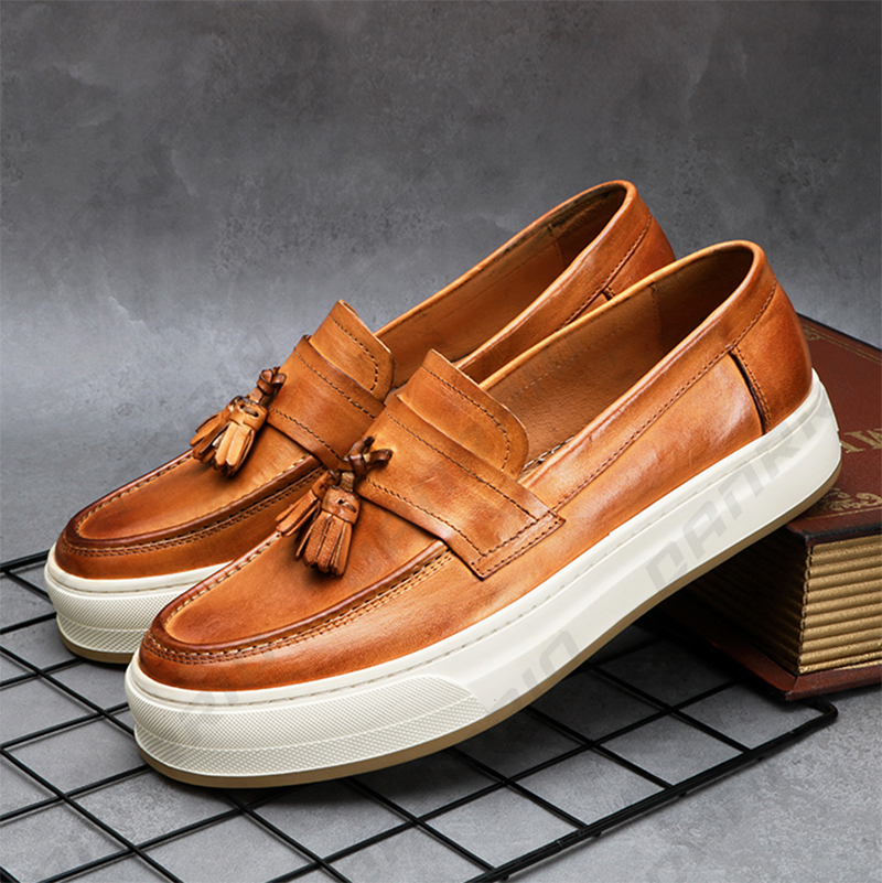DANRRIO Handmade Retro British Style Horsehide Casual Tassels Loafers DANRRIO.COM DANRRIO