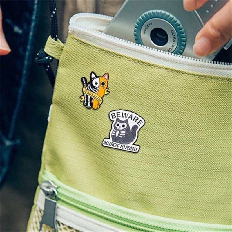 Cute Cat Skull Alloy Unisex Brooches