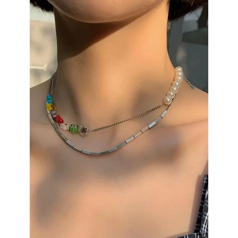 Flower necklace