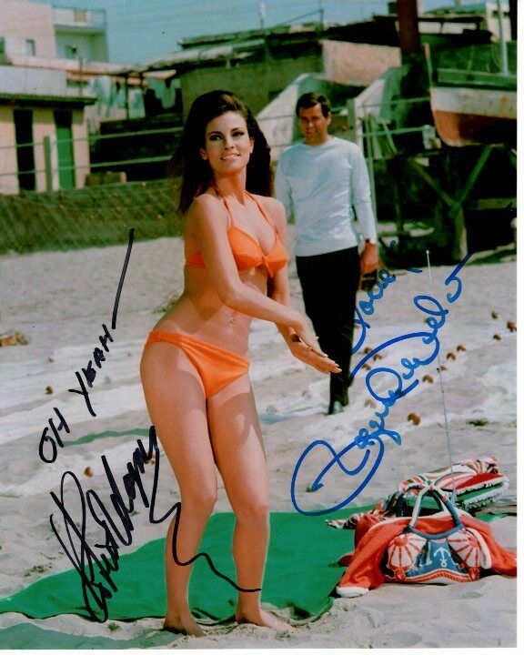 ROBERT WAGNER and RAQUEL WELCH signed THE BIGGEST BUNDLE OF THEM ALL Photo Poster painting