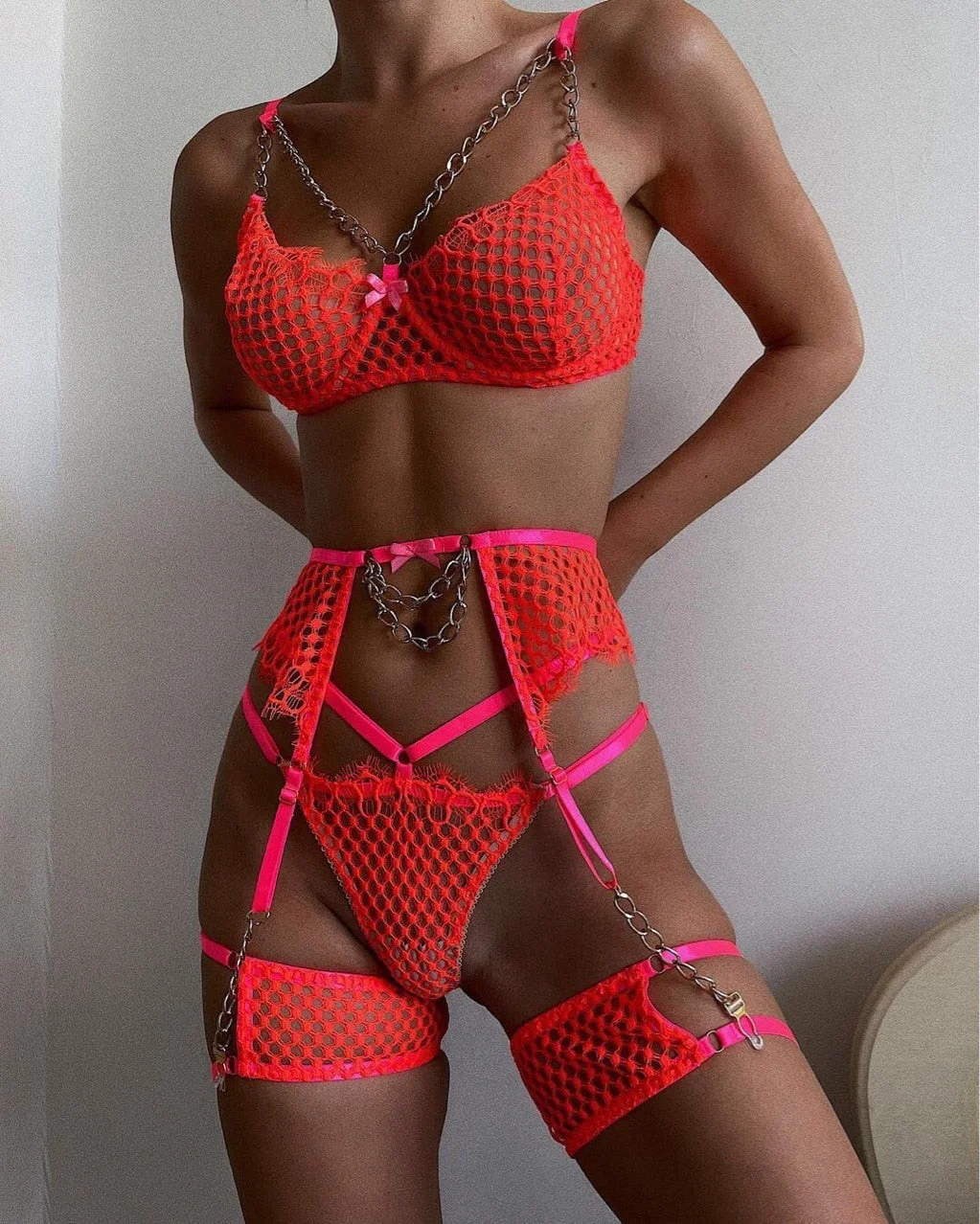 MIRABELLE Lingerie Sexy Lace Bra Chain Linked 4-Piece Transparent Underwear Set Sex Suit Erotic Costume Porn Hot Luxury Outfits