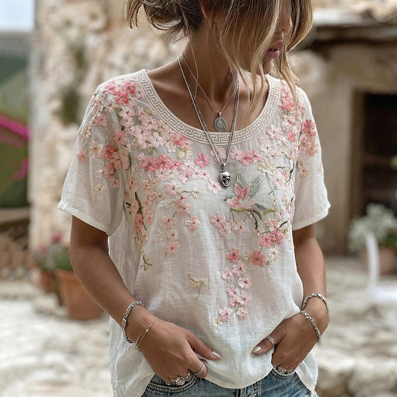 Women's Japanese Floral And Bird Art Round Neck Short Sleeve T-shirt elevenforest