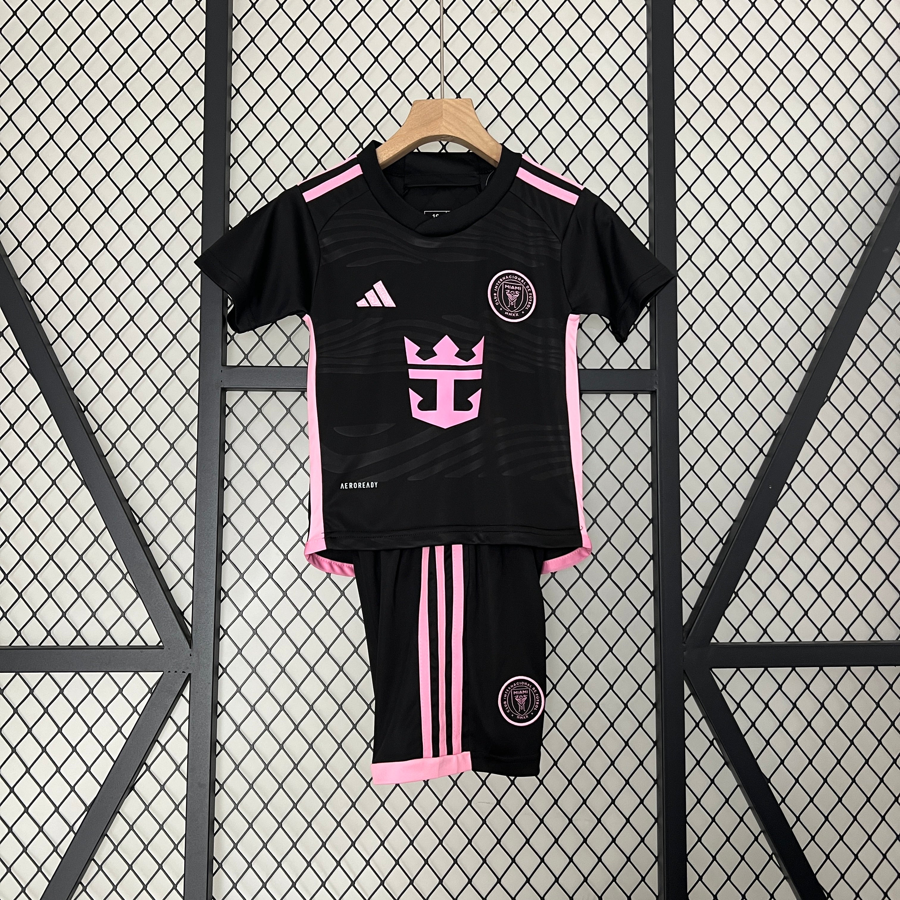 Kit Enfant Inter Miami 2024 2025 Maillot De Fou, site maillot de foot pas cher