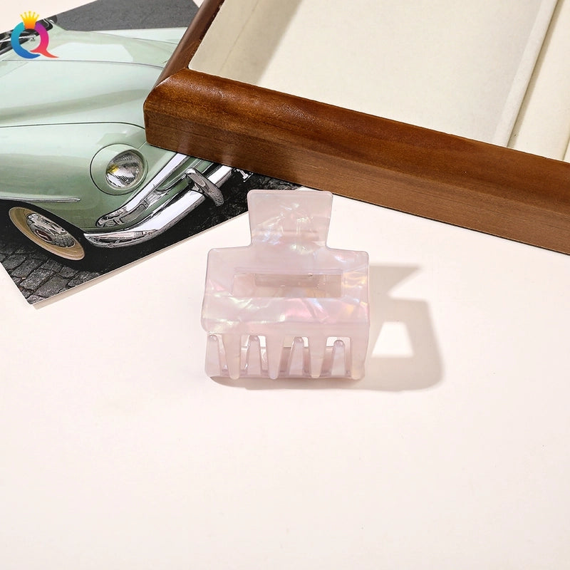 Women’s Minimalist Classic Style Solid Color PVC Hair Claws