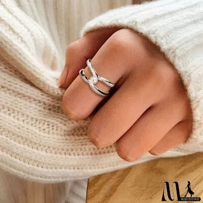 MidiSono - Twisted Inlaid Zircon Double-layered Ring