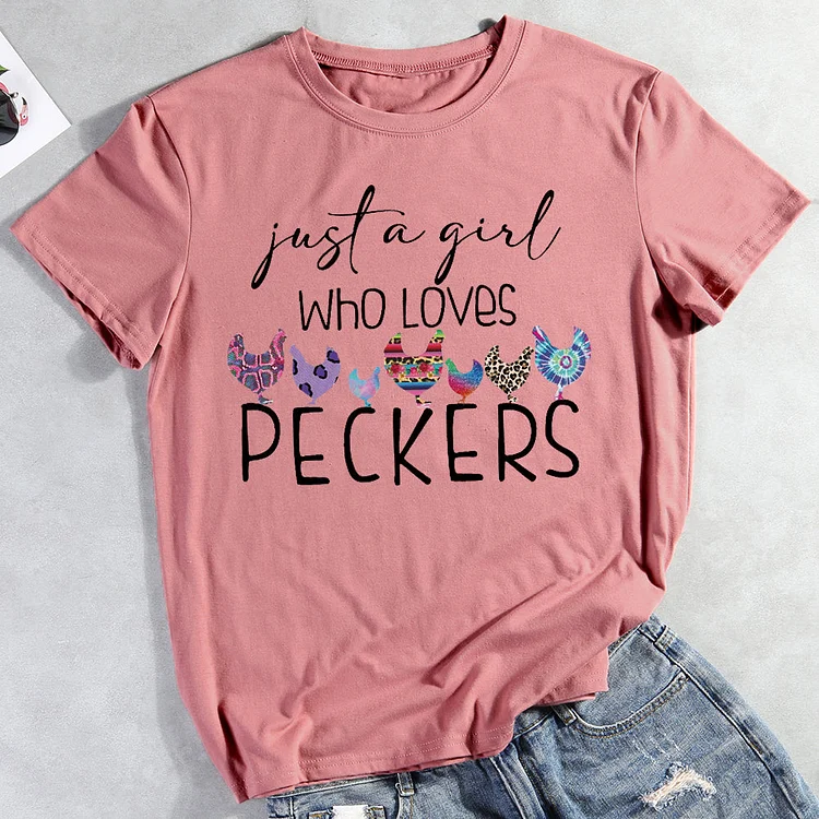 Just a girl who loves chickens tee