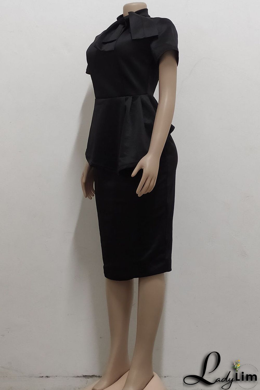 Coral Powder Casual Solid Patchwork Asymmetrical With Bow O Neck One Step Skirt Dresses