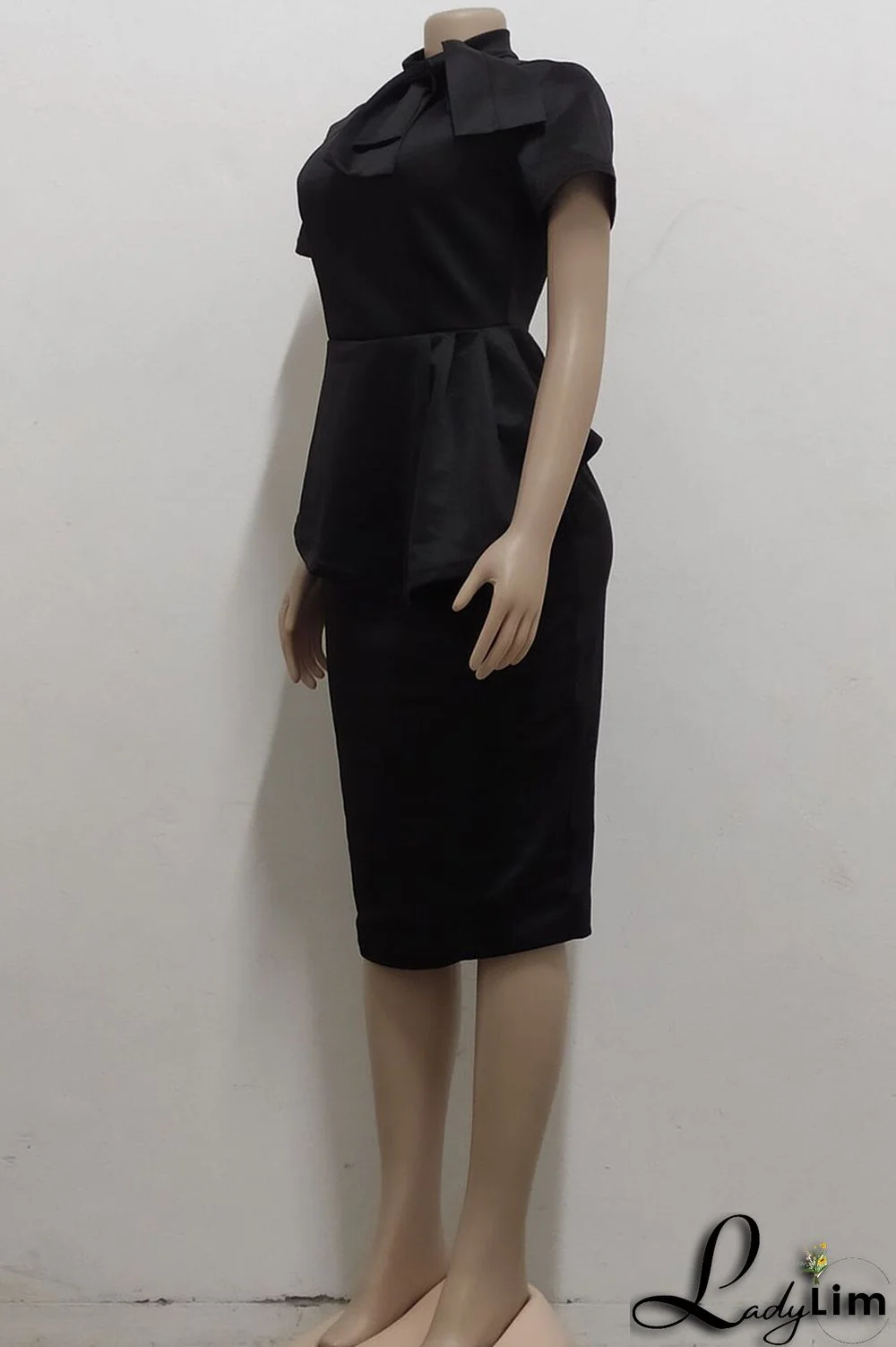 Coral Powder Casual Solid Patchwork Asymmetrical With Bow O Neck One Step Skirt Dresses