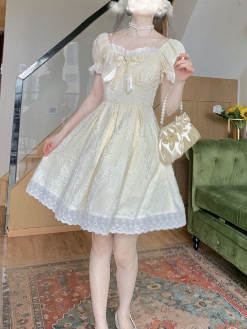 Sweet Kawaii Flower Bud Bowknot Lace Stitching Princess Dress SP17566