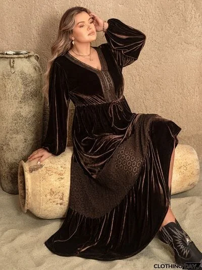 Plus Size V-Neck Balloon Sleeve Maxi Dress
