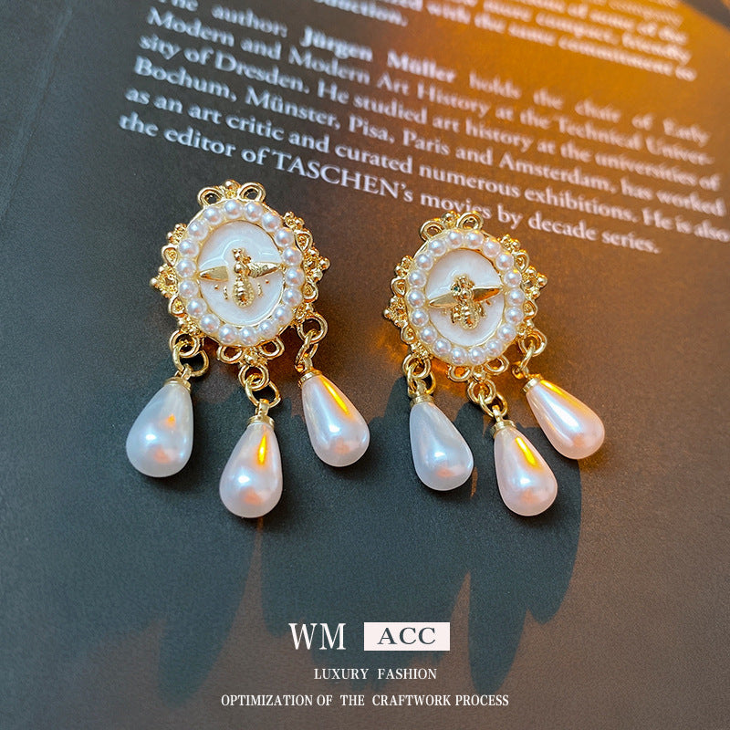Medieval Droplet Pearl Geometric Alloy Electroplating Earrings