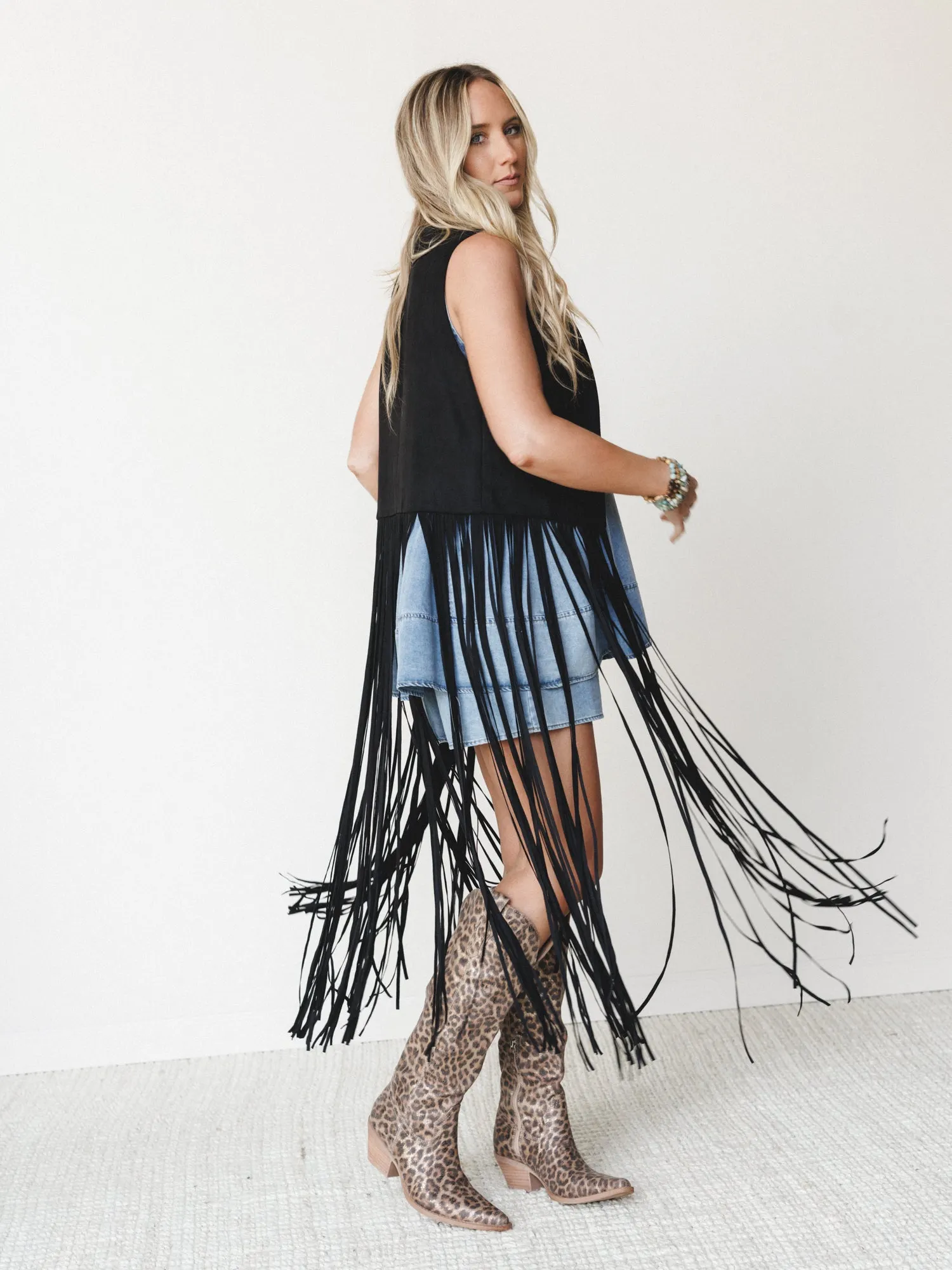 Rock the West Fringe Vest - Black