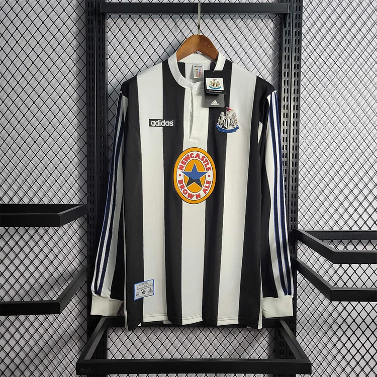 Newcastle United 1995/1997 Retro Long Sleeve Home Shirt