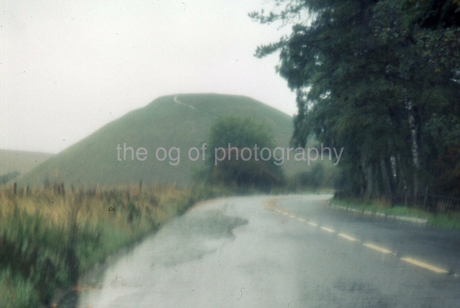 SILBURY HILL 35mm FOUND SLIDE Vintage COLOR England ORIGINAL Photo Poster painting 17 T 29 K