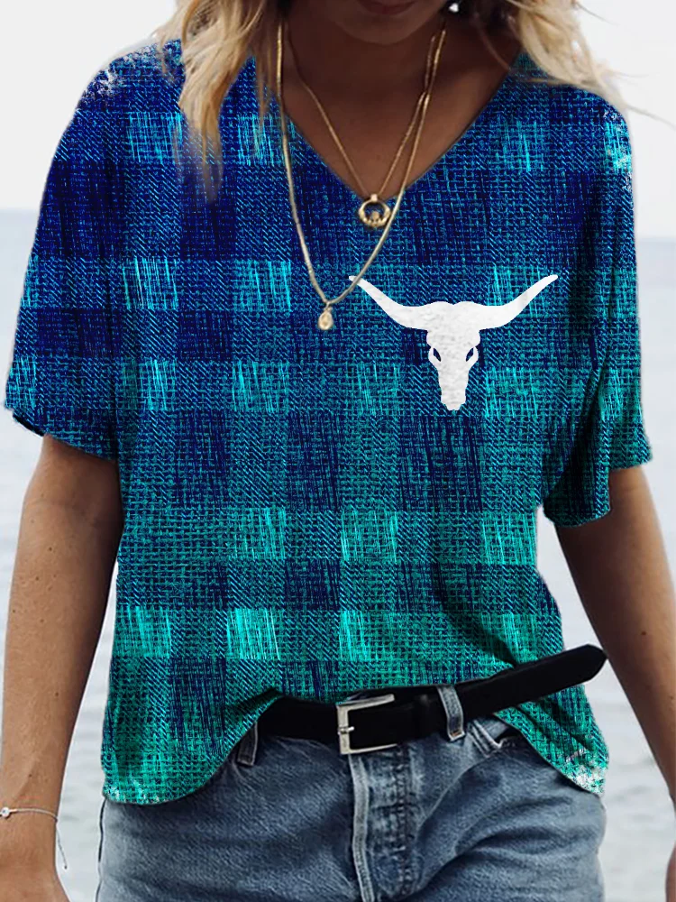 Western Bull Skull Gradient Plaid V Neck T Shirt