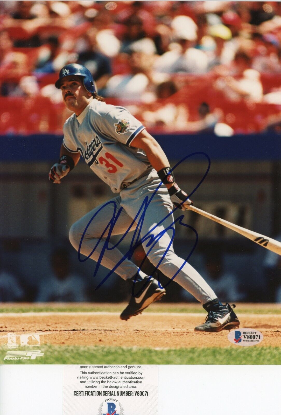 Mike Piazza HOF Dodgers Mets Signed Autographed 8x10 Picture Photo Poster painting Beckett BAS