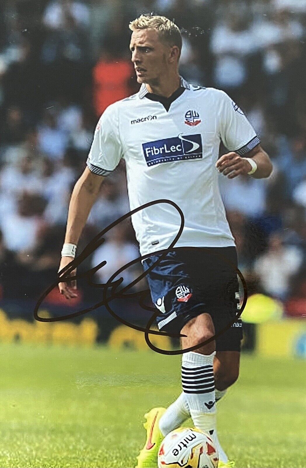 Dean Moxey Genuine Hand Signed Bolton Wanderers 6X4 Photo Poster painting