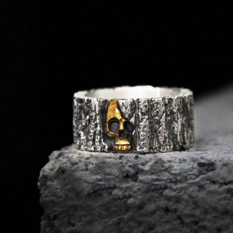 Coutureaura Immortality Skull Engraved Ring