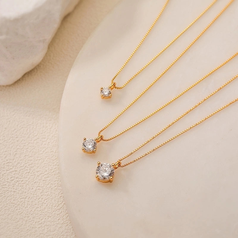 925 Sterling Silver Plated Zircon Round Pendant Necklace