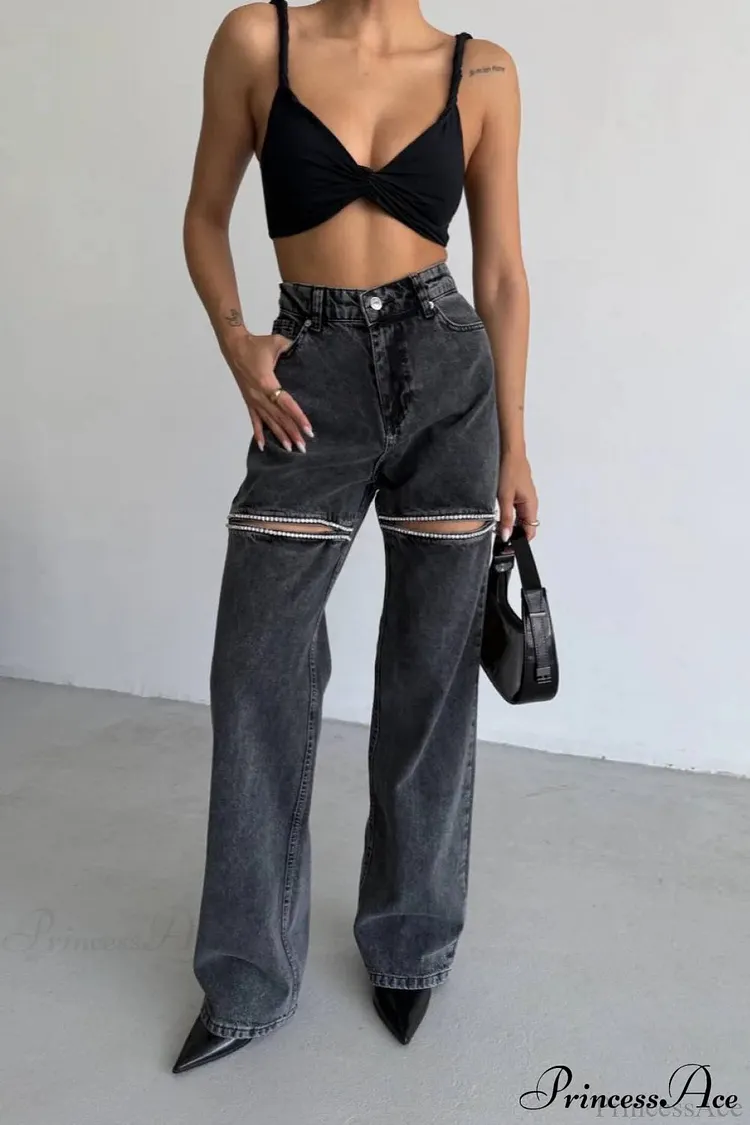 Washed Chain Distressed Straight Jeans