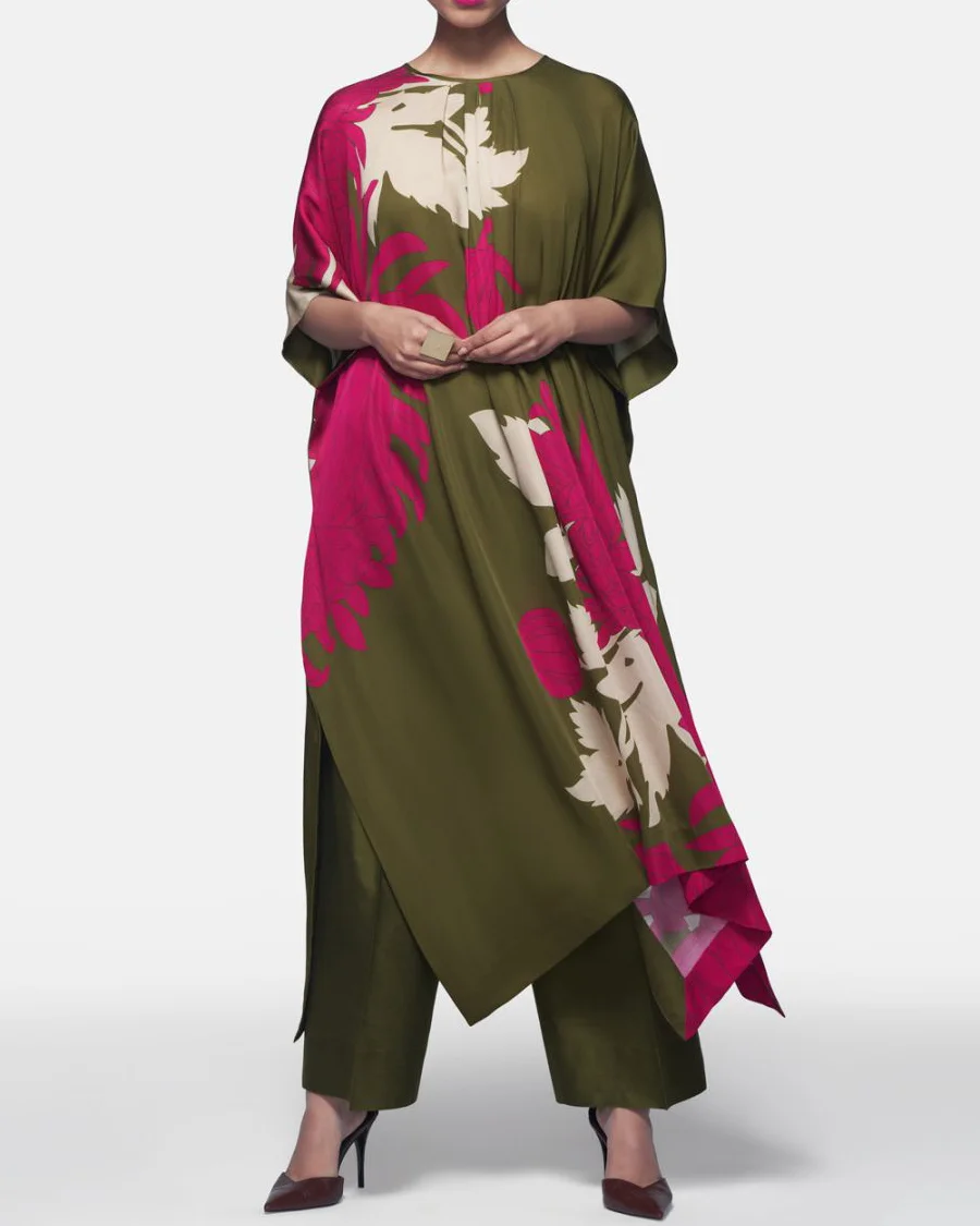 crew neck kaftan dress
