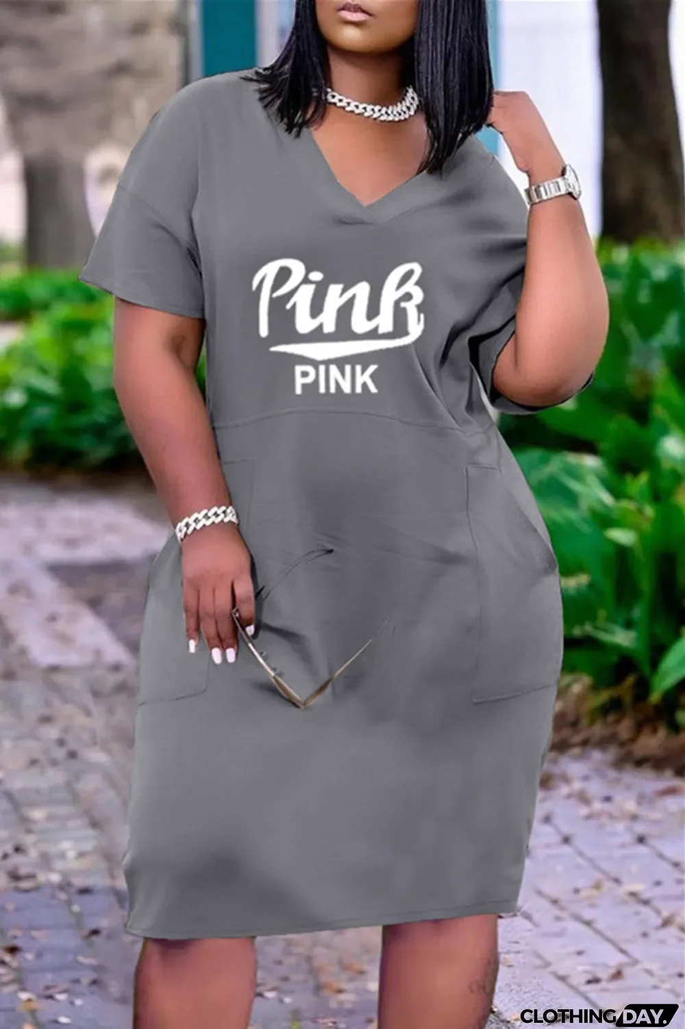 Red Fashion Casual Letter Print Basic V Neck Short Sleeve Dress Dresses