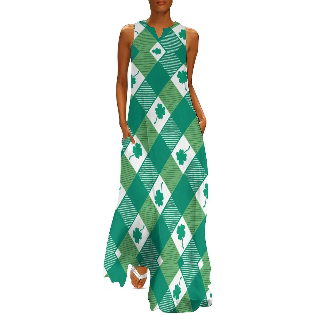 Style & Comfort for Mature Women Plus Size Printed Sleeveless Casual Women Maxi Dress with Pockets in Pattern St. Patrick's Day, Green, Clover, Lucky