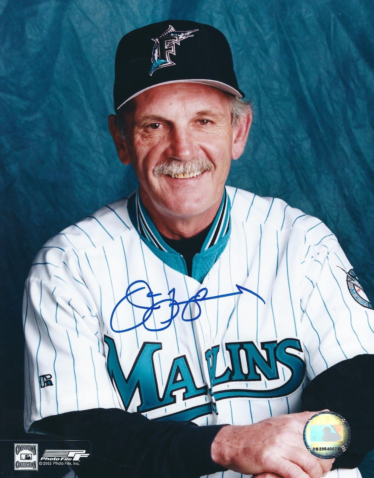 Signed 8x10 JIM LEYLAND Florida Marlins Autographed Photo Poster painting - COA