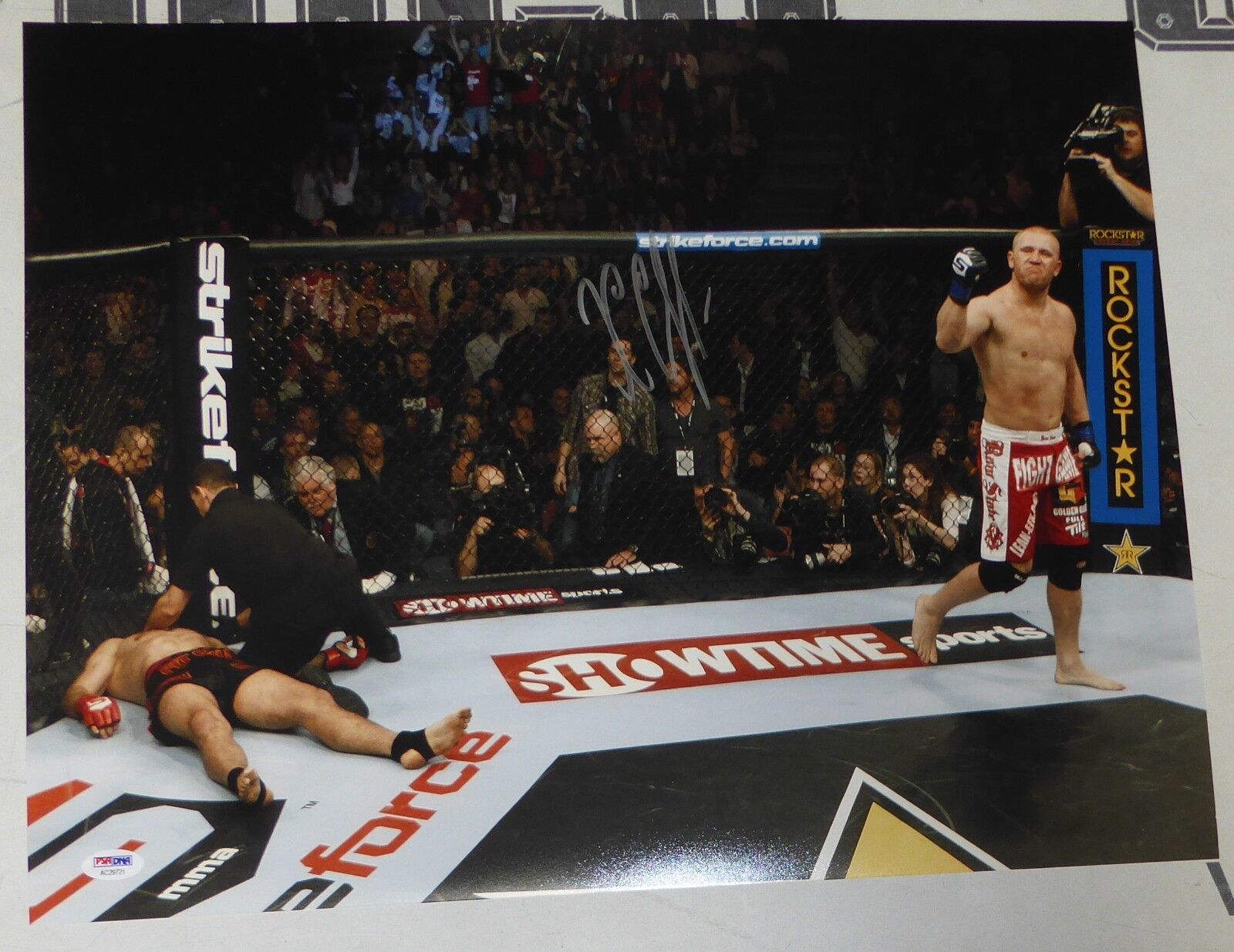 Sergei Kharitonov Signed 16x20 Photo Poster painting PSA/DNA StrikeForce Pride FC Picture Auto 2