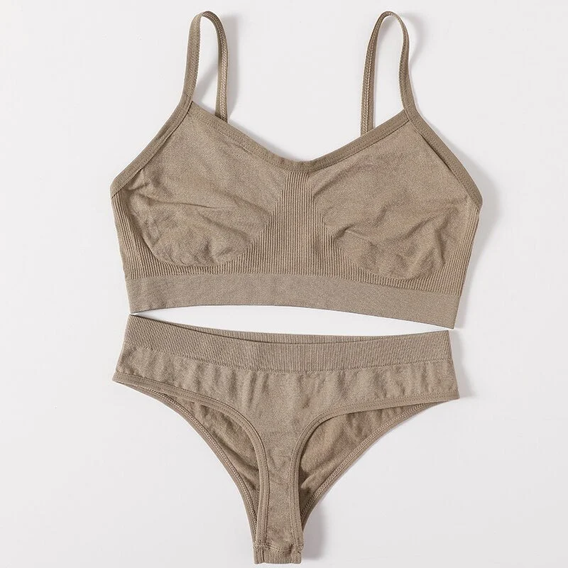 2PCS Women Bra Set Seamless Underwear Sexy Female Bralette Top Backless Bra Thong Panties No-Wired Brassiere Home Lingerie Set