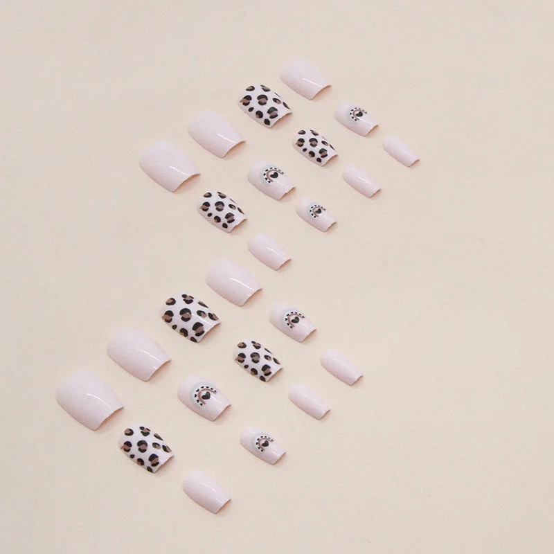 Churchf Churchf Short Ballet A Lovely Leopard Print Wear A Small Texture Nail Beauty A Film