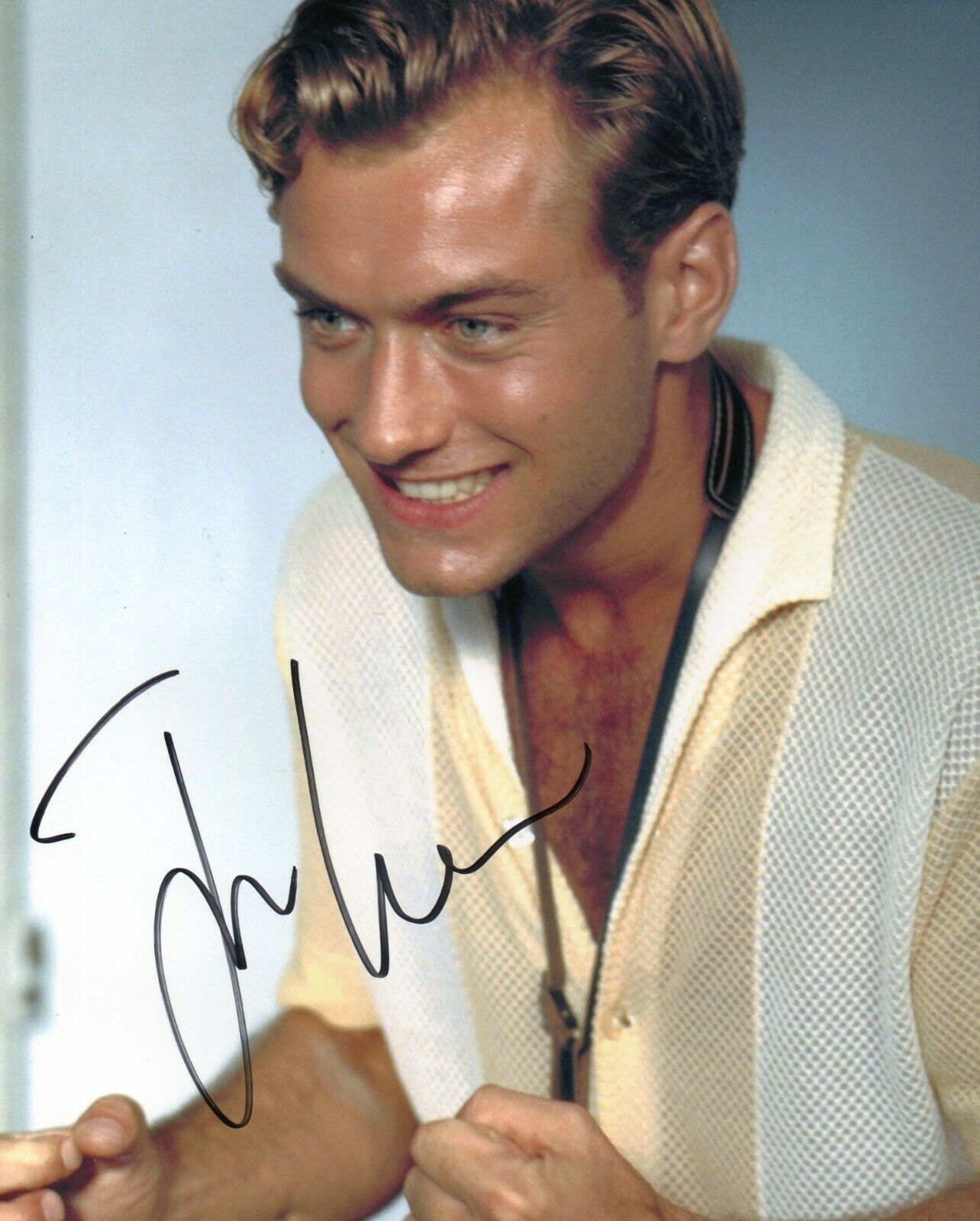Autographed Jude Law signed 8 x 10 Photo Poster painting