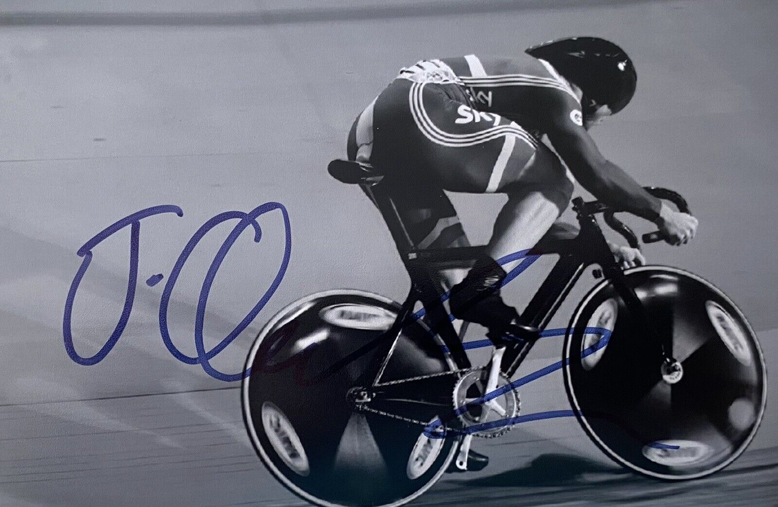 Jason Queally Genuine Hand Signed 6X4 Photo Poster painting - Team GB - Olympics - Cyclist 2