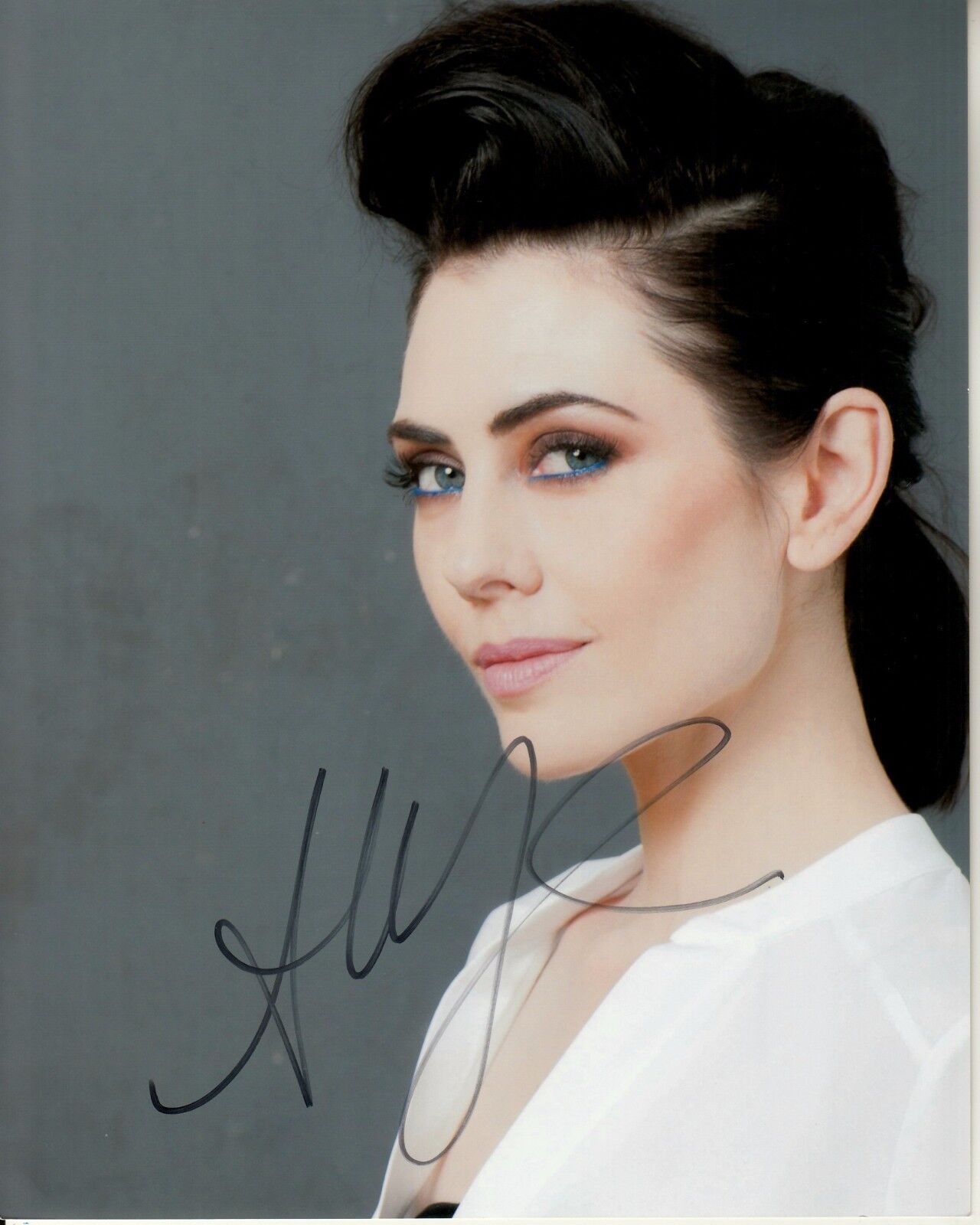 ADRIENNE WILKINSON hand-signed BEAUTIFUL 8x10 PORTRAIT closeup w/ UACC RD COA