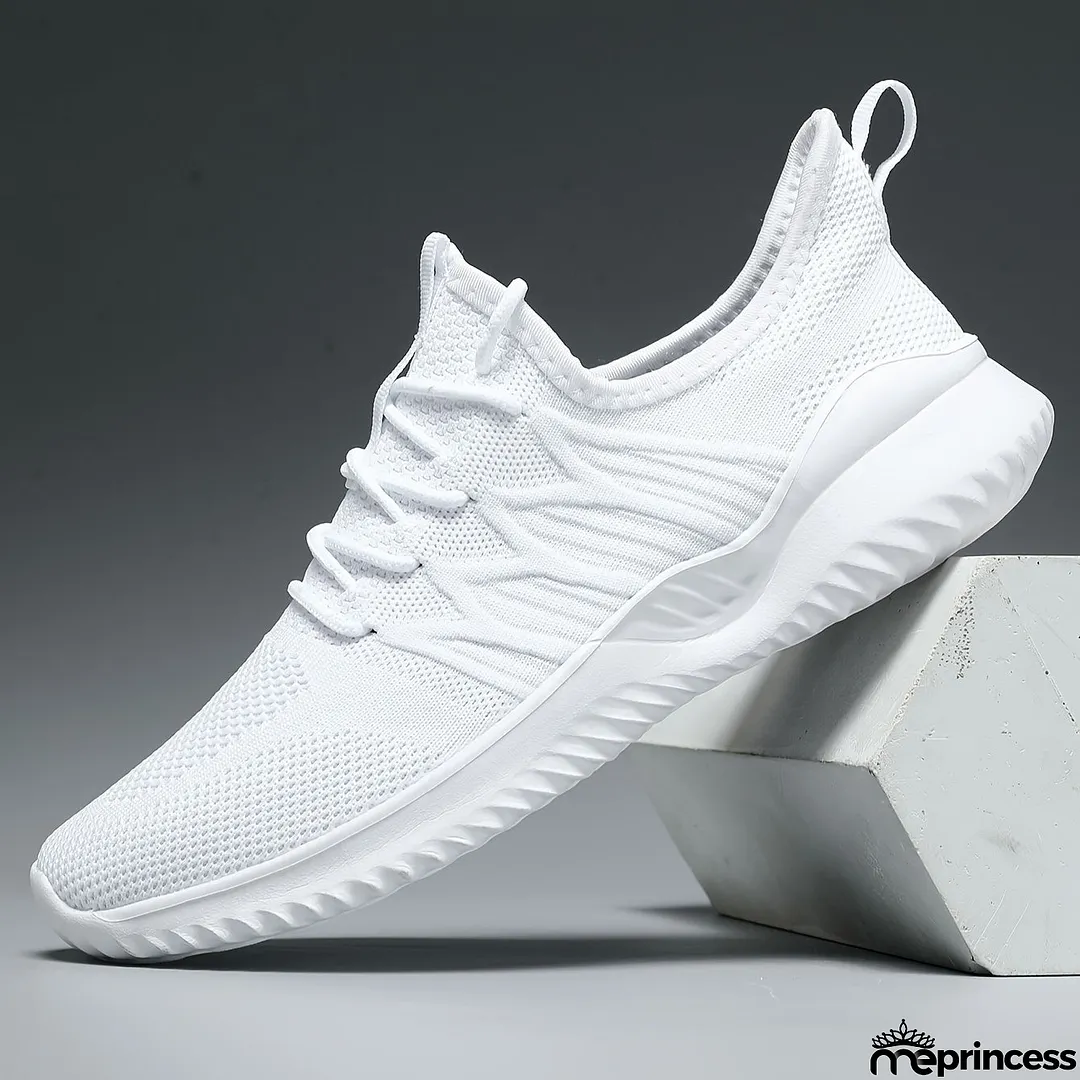 Feminine and fresh summer piece