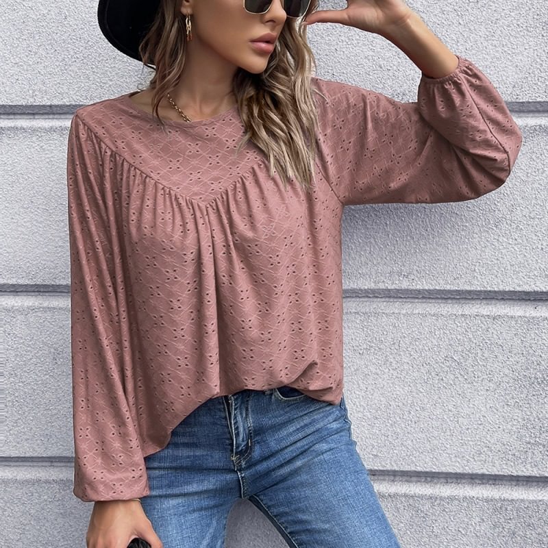 Ultimate Shirt Guide for Ladies Over 50: Ageless Fashion with a Functional Twist
