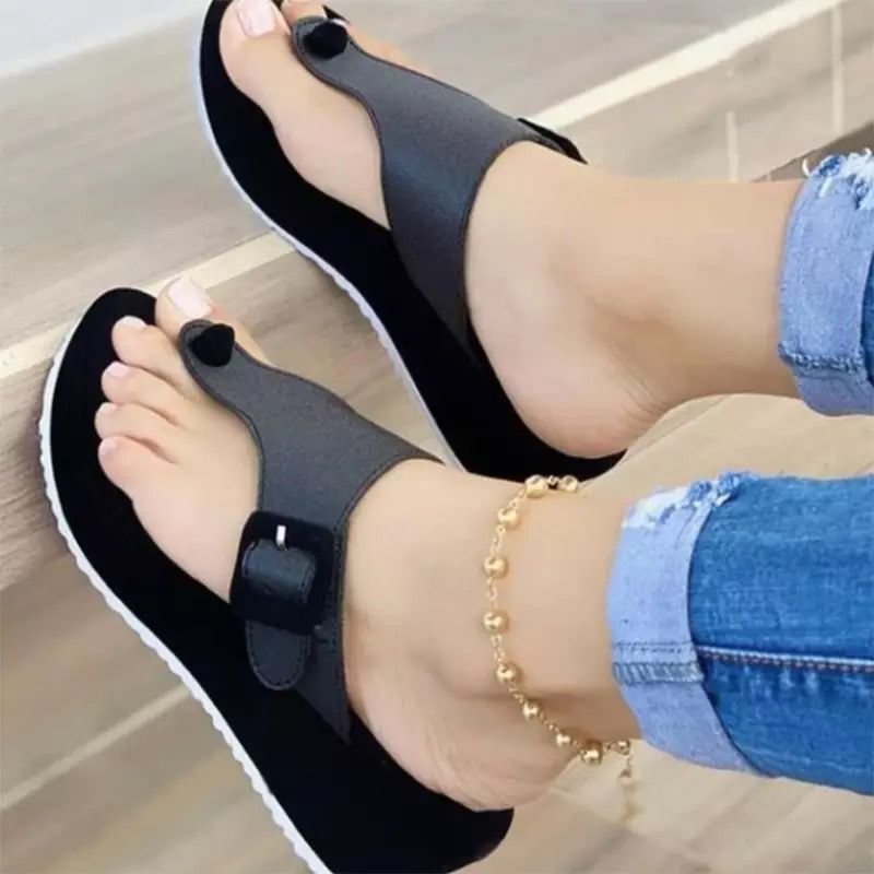 New Women Flat Sandals Summer Beach Flip Flops Fashion Female Peep Toe Shoes Size 35-43 Thick Bottom Comfortable Casual Sandals