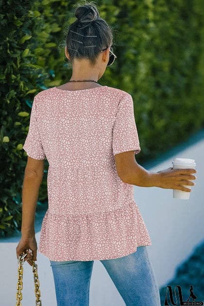 MidiSono - Buttoned Chic V-Neck Tee