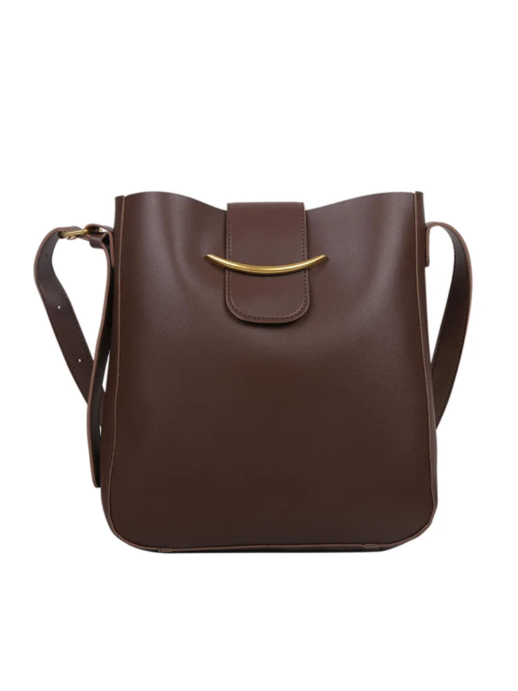 Women PU Leather Shoulder Bag Solid Color Vintage Bucket Bag (Dark Brown)
