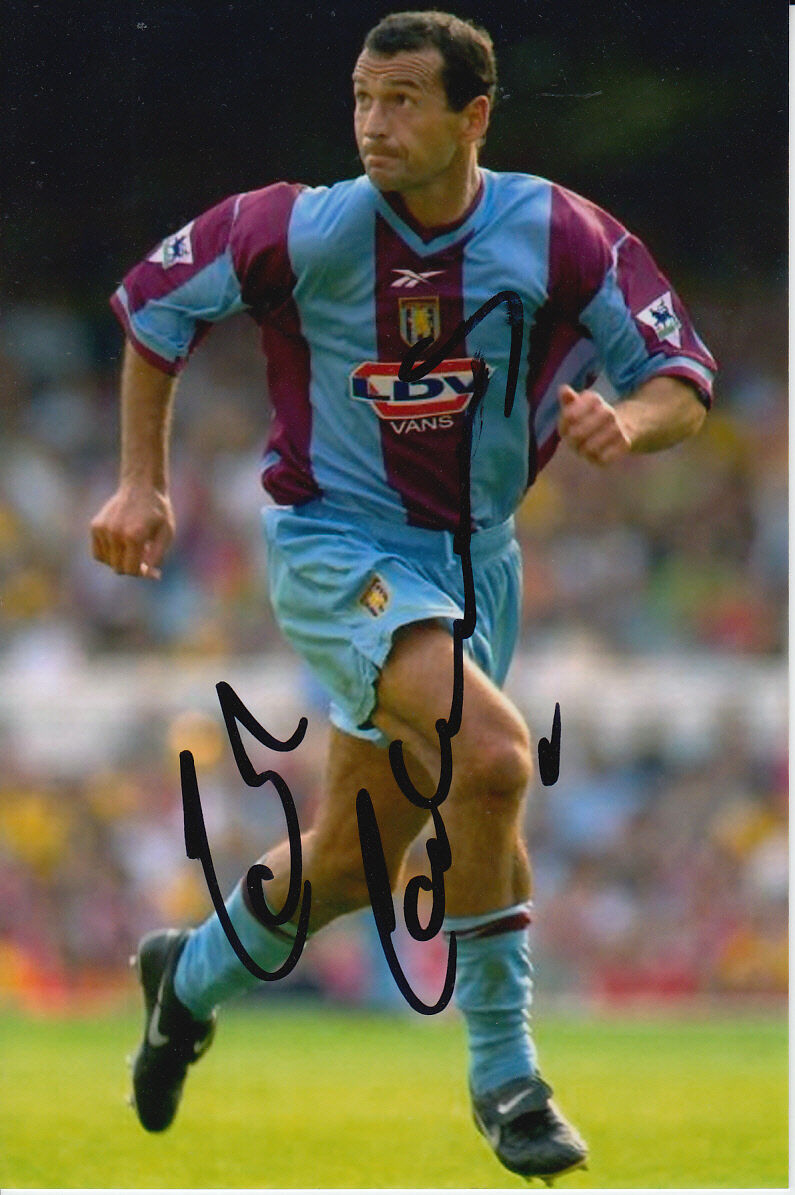 ASTON VILLA HAND SIGNED COLIN CALDERWOOD 6X4 Photo Poster painting.