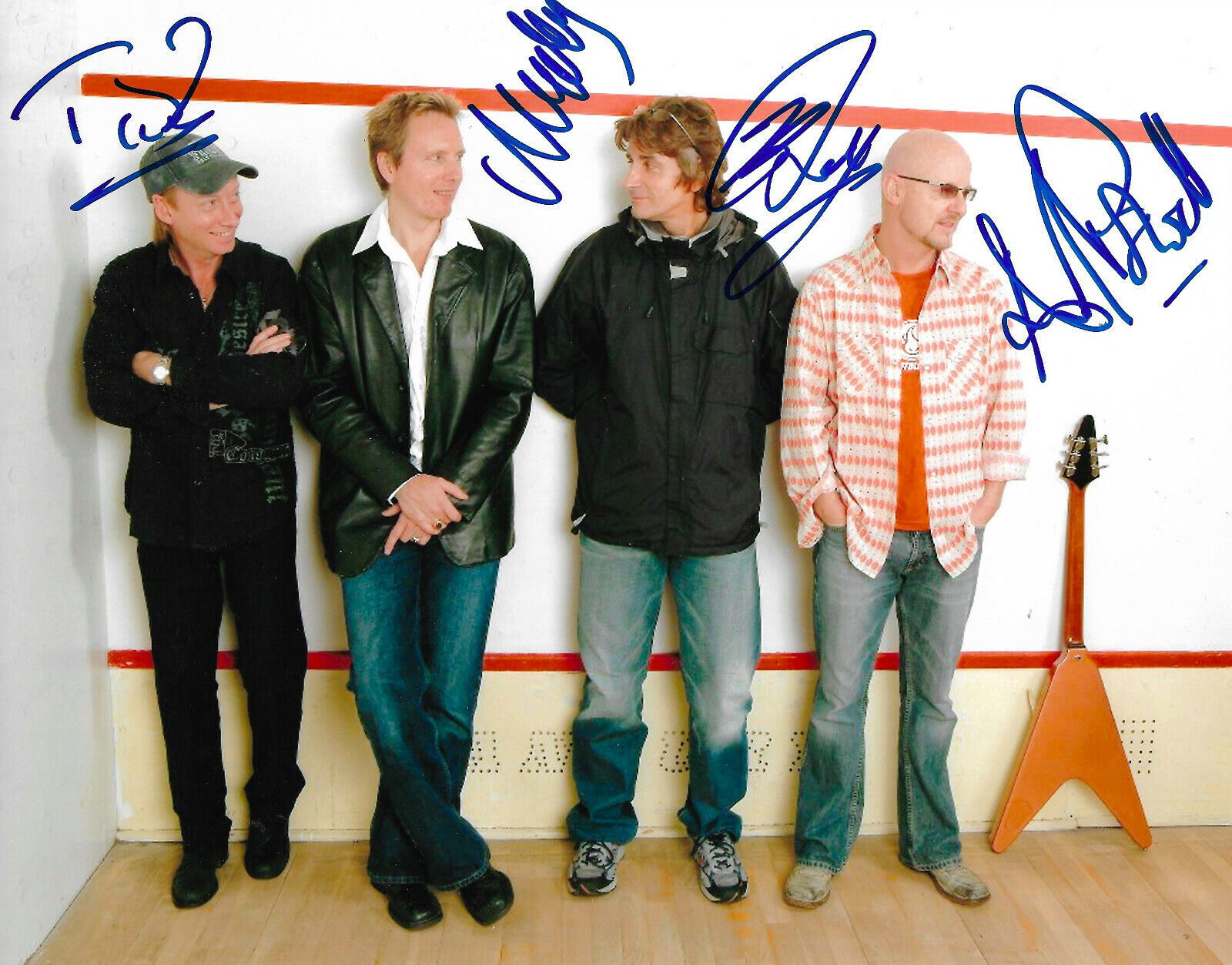 Wishbone Ash signed 8x10 inch Photo Poster painting autographs