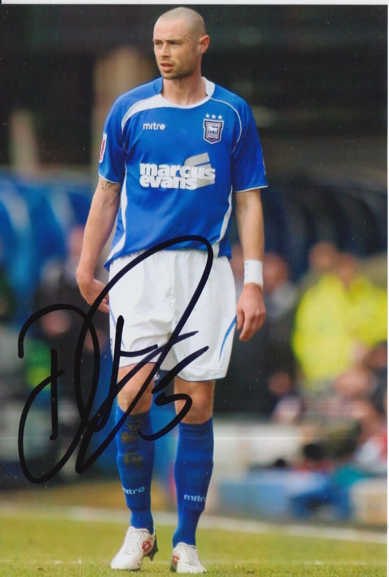 IPSWICH TOWN HAND SIGNED DAMIEN DELANEY 6X4 Photo Poster painting 1.