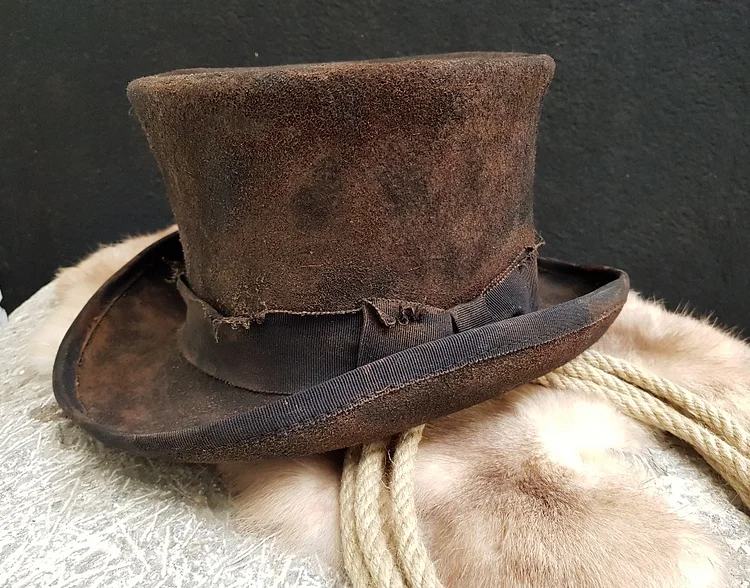 Antique Brown Felt Top Hat