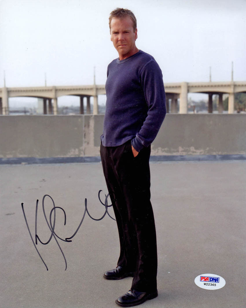 Kiefer Sutherland SIGNED 8x10 Photo Poster painting Jack Bauer 24 Touch PSA/DNA AUTOGRAPHED