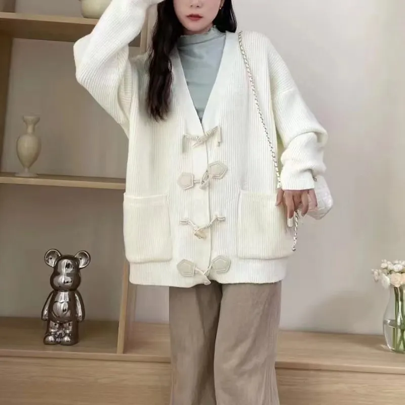 Churchf Churchf Winter Korean Department New Style Ox Horn Buckle Knit Cardigan Languid Lazy Wind Sweater Design Feeling Loose Fashionable Casual Jacket Female