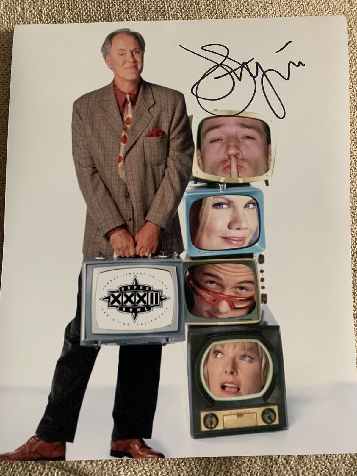 John Lithgow Signed Third Rock From The Sun 10x8 Photo Poster painting