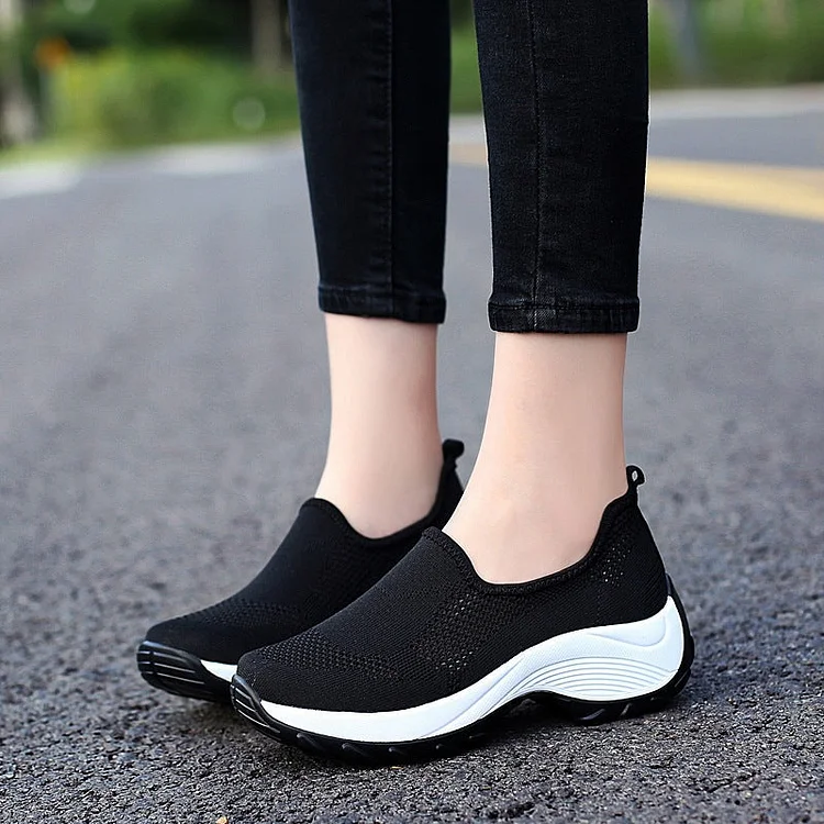  Casual Slip on Comfortable Orthopedic  Breathable Single Shoes