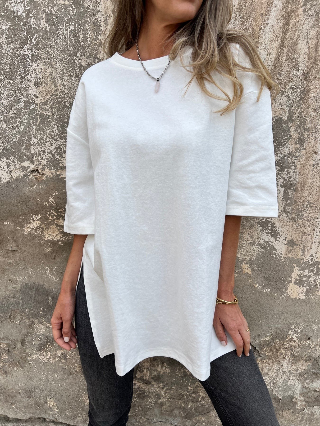 Hot Sale🔥Women's Round Neck Three-Quarter Sleeve Slit Casual Loose T-