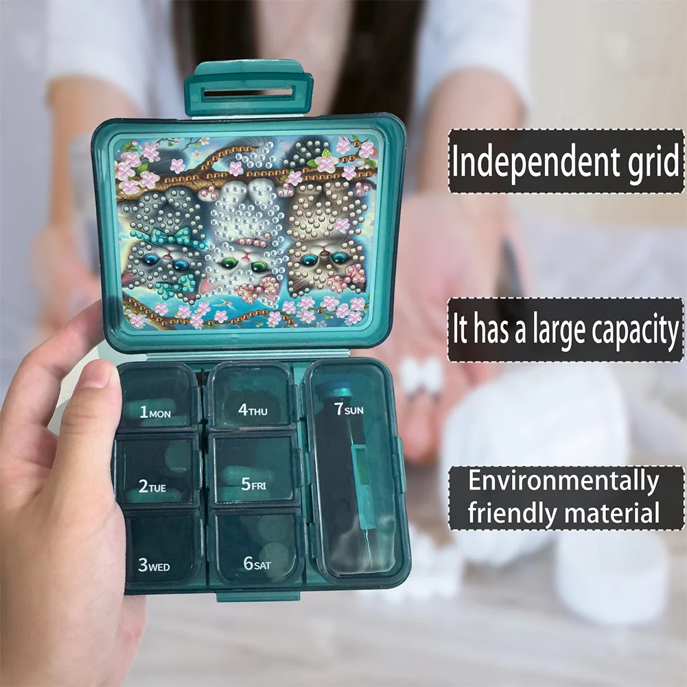 Cat Rhinestones Pill Storage Box Diamond Painting Pill Case for Art Craft
