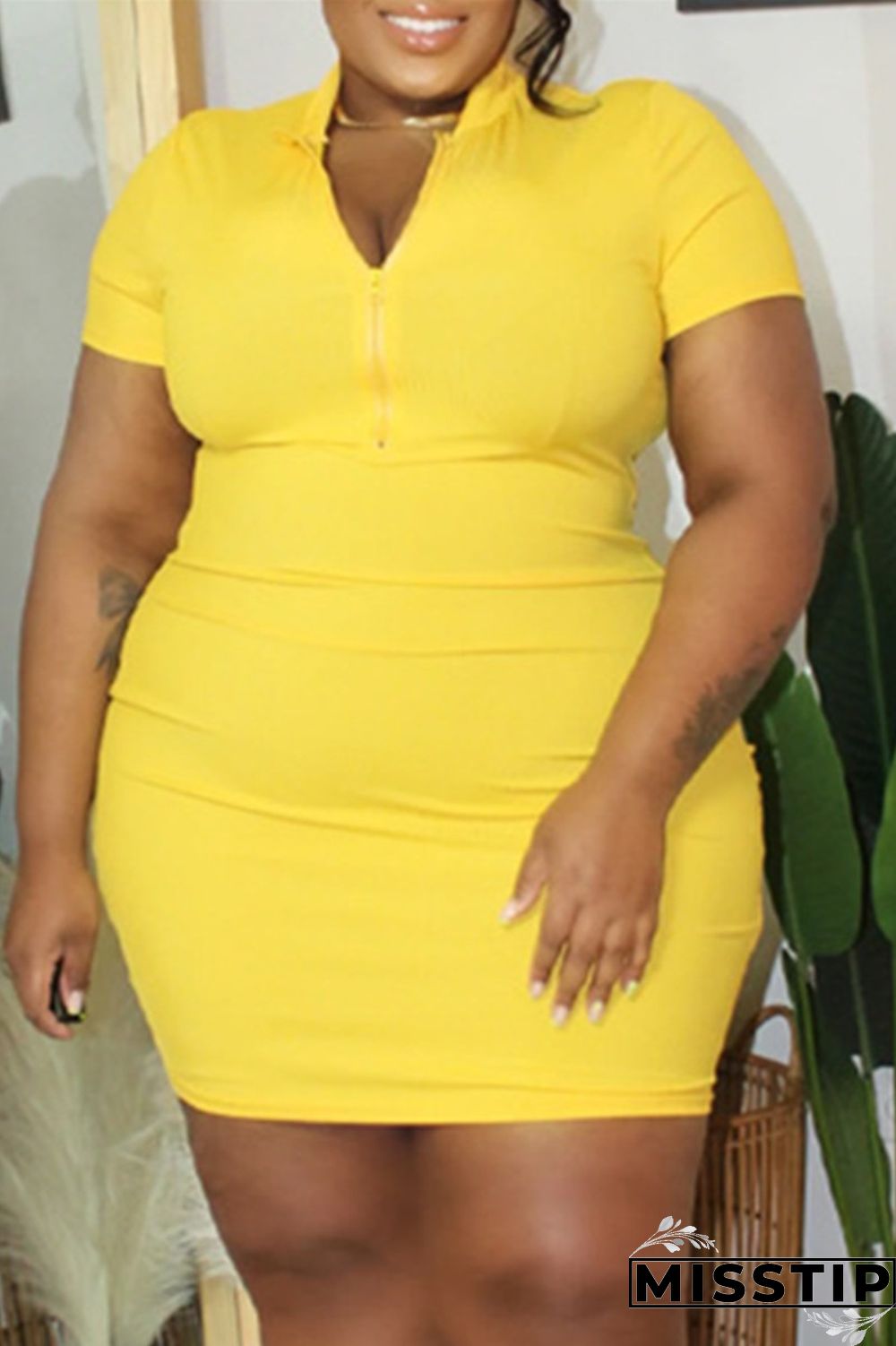 Yellow Fashion Casual Plus Size Solid Basic Zipper Collar Short Sleeve Dress